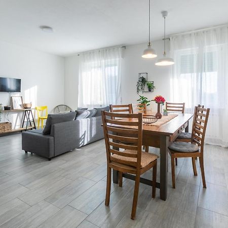 Appartamento Bed Gold Castelnuovo del Garda Esterno foto