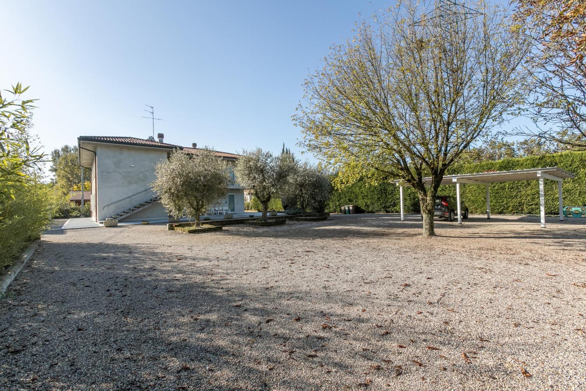 Appartamento Bed Gold Castelnuovo del Garda Esterno foto